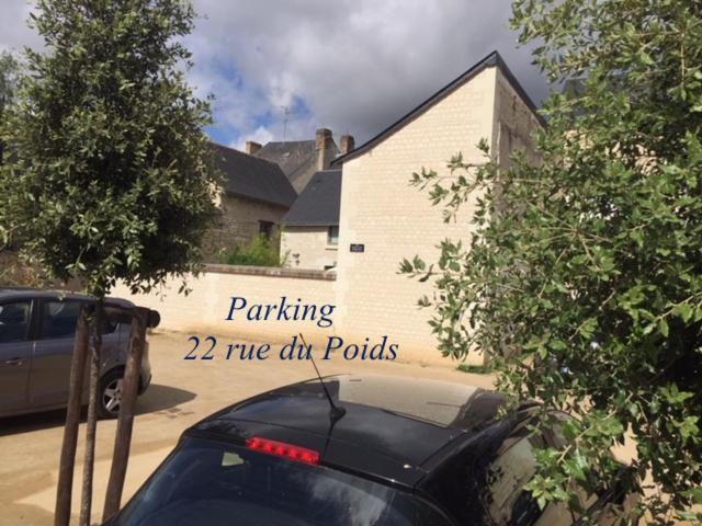 Chambres D'Hotes Rue Du Poids Bourgueil Luaran gambar