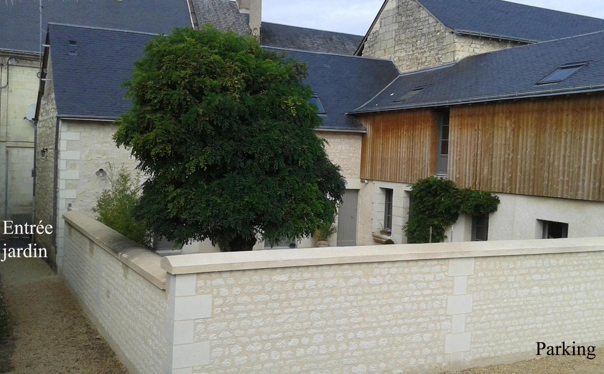 Chambres D'Hotes Rue Du Poids Bourgueil Luaran gambar